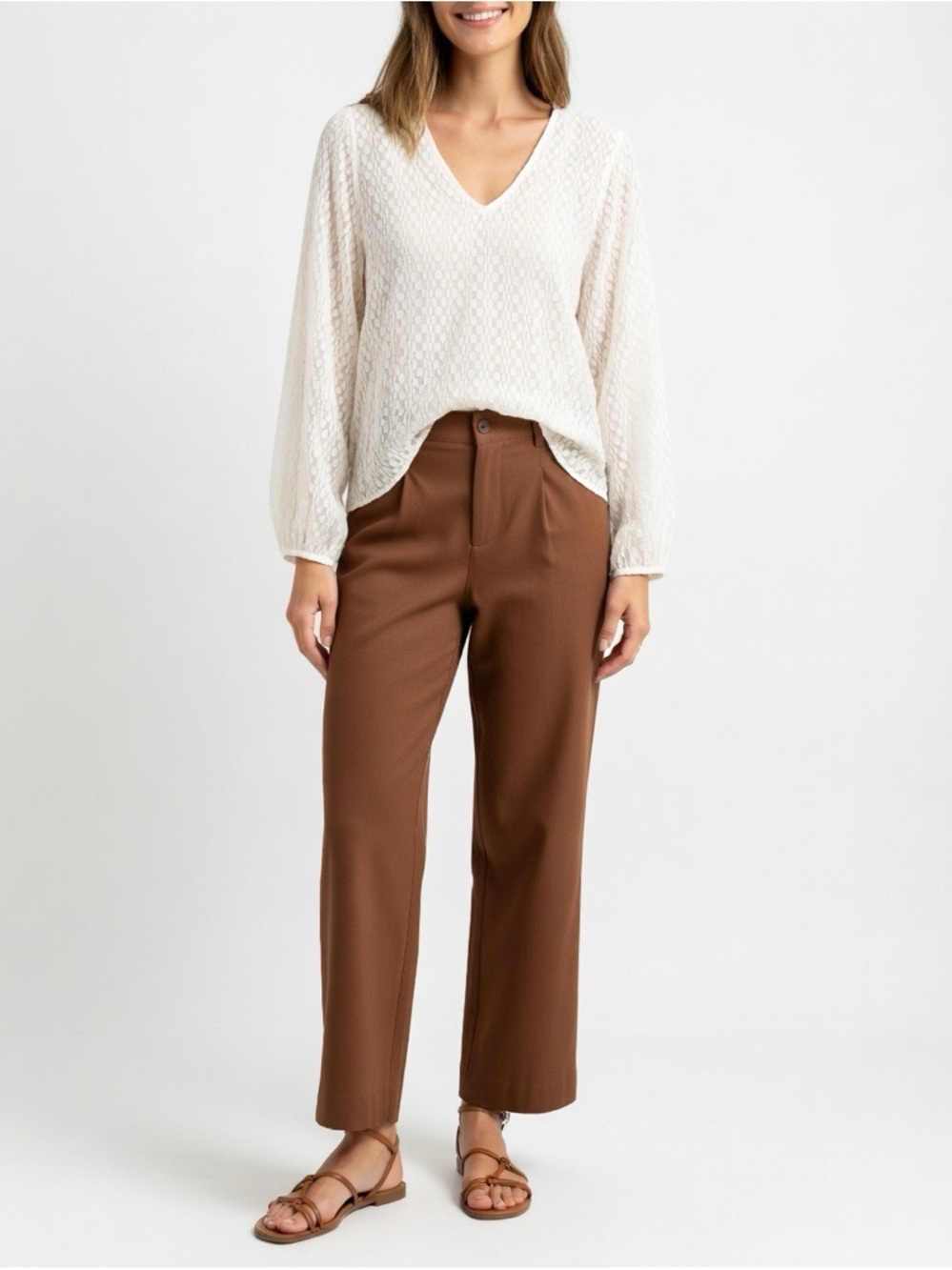 Guess Ivory Textured V-Neck Long Sleeve Blouse Size M